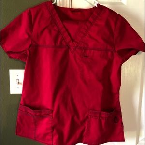 Women’s scrubs
